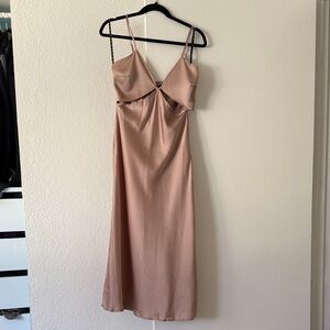 Missguided Elegant Pink Satin Dress